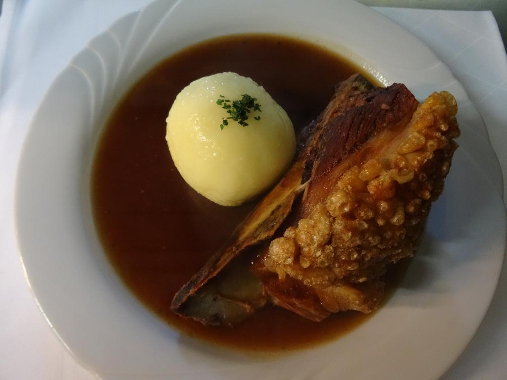 Zum Goldenen Lamm 4* Wettelsheim