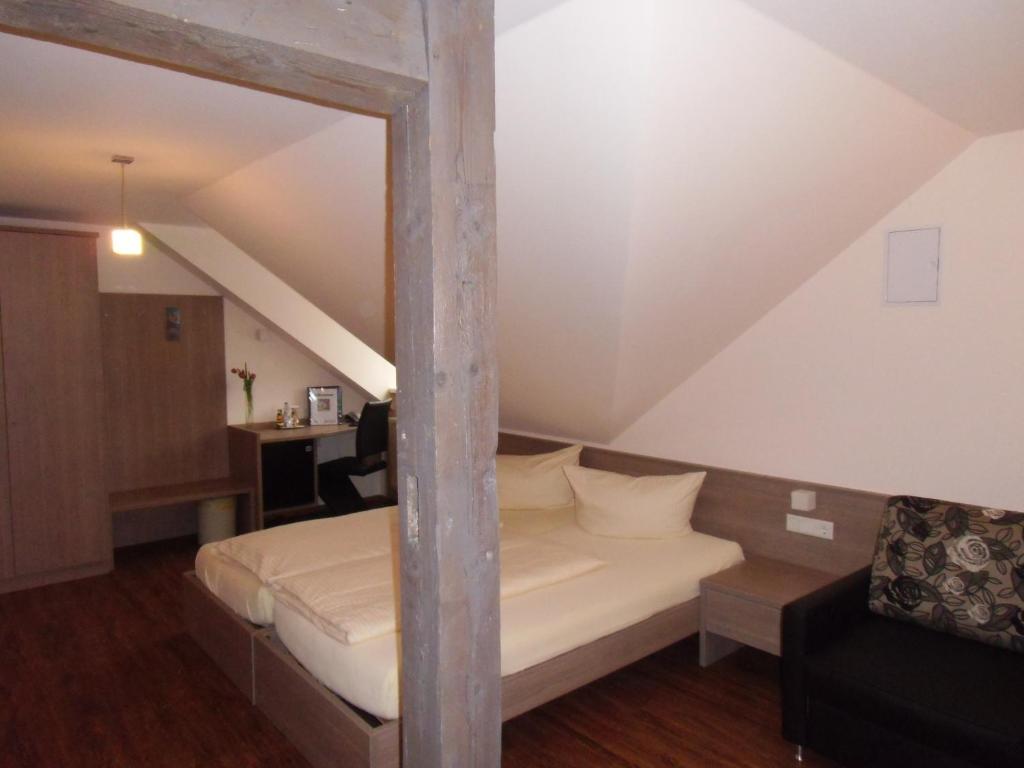 Hotel Zum Goldenen Lamm 4*
